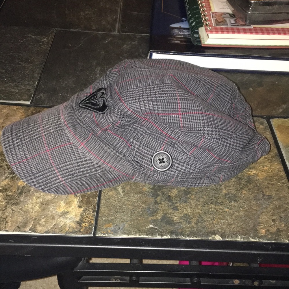 Roxy hat - Picture 2 of 4